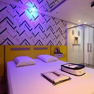  Motel para Casais Secrets 2